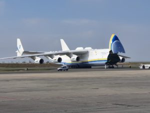 19 mars 2020 - Aéroport de Paris-Vatry (Marne​) © Christian Bruyen - Source : https://twitter.com/ChristianBruyen/status/1251805378452566017